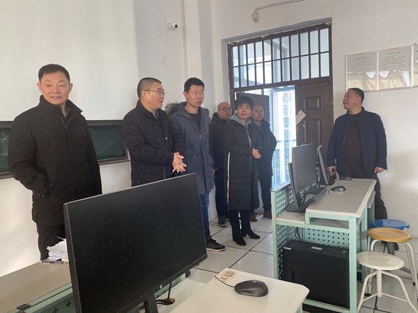 1609134232166106.jpg 工学院检查场地_副本.jpg